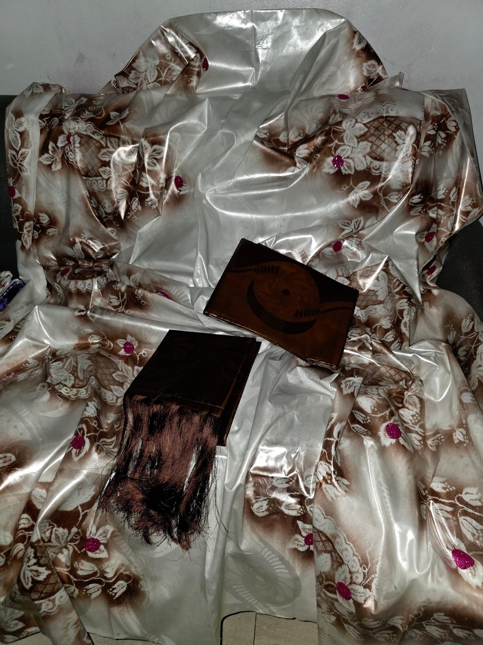 Chic boubou Laban blanc design marron brillant