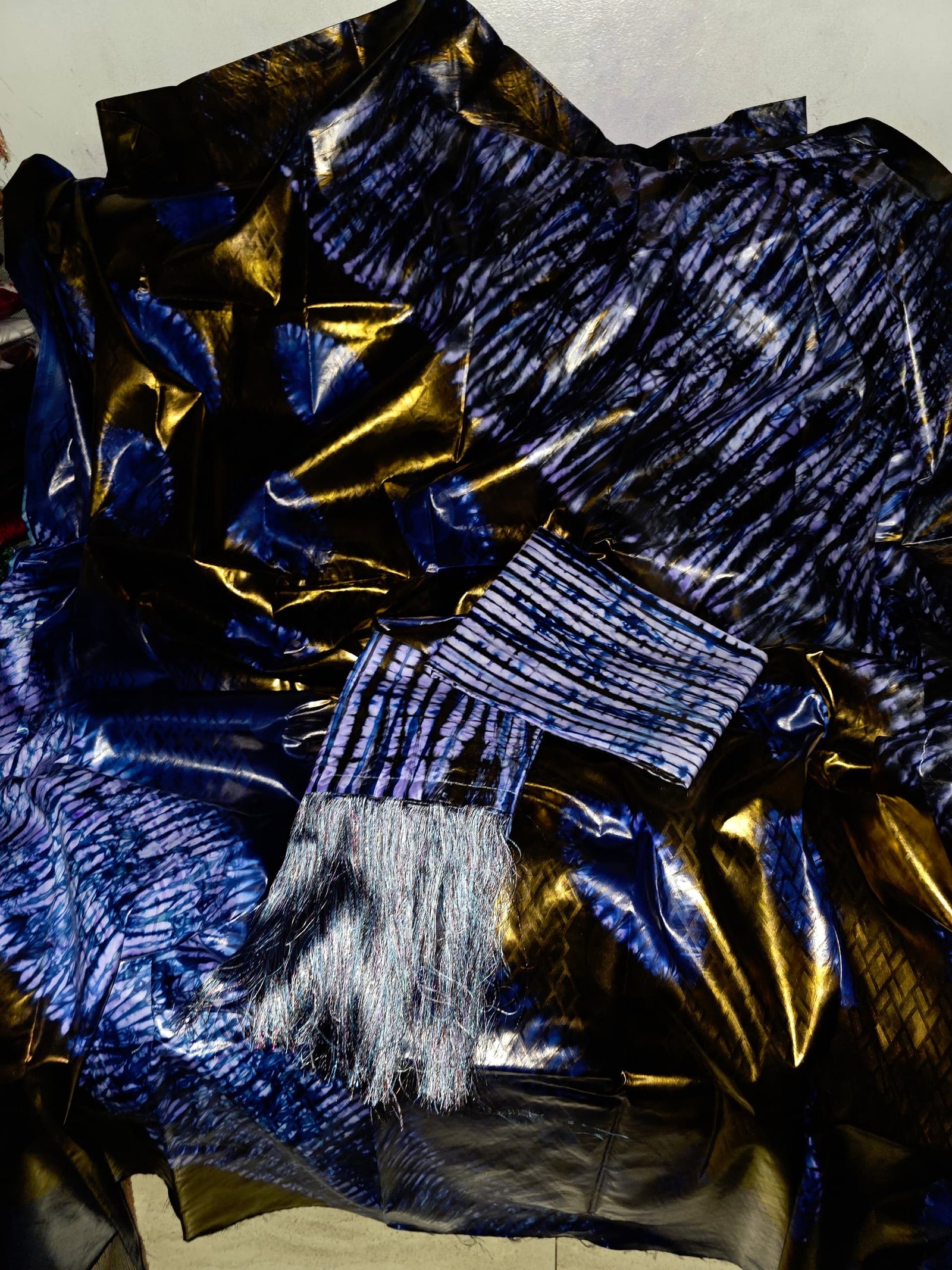 Elégant boubou attaché siti bleu et lommassa