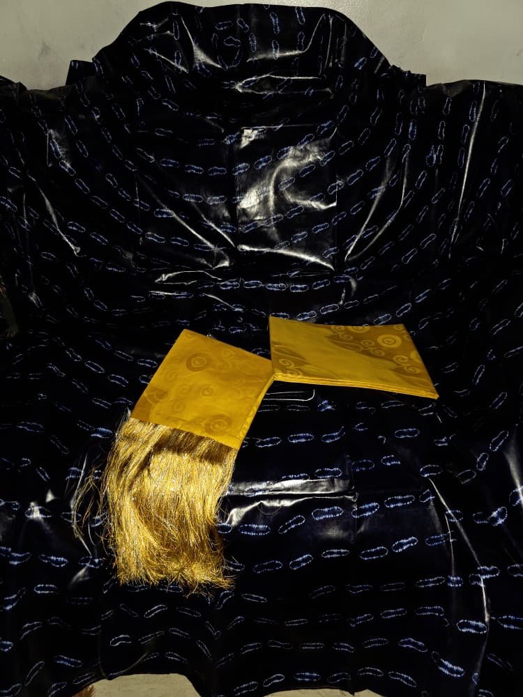 Rare motif de boubou teinture malienne bazin