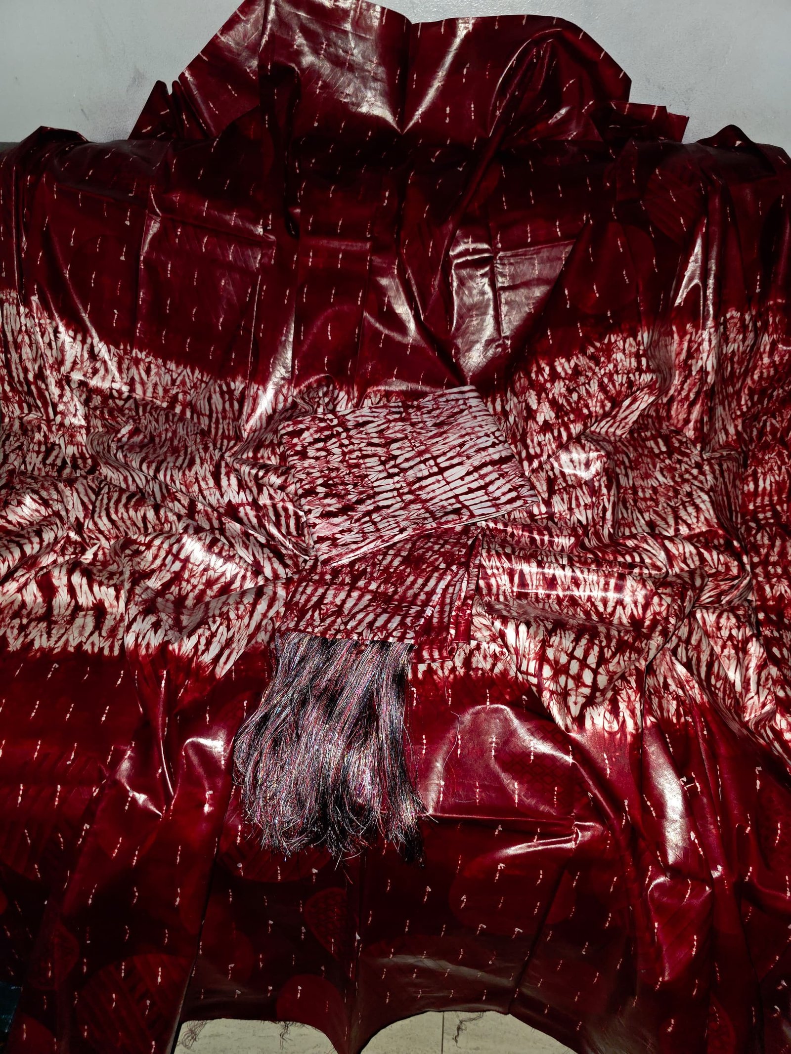 Magnifique boubou siri rouge sans polman bazin riche getzner